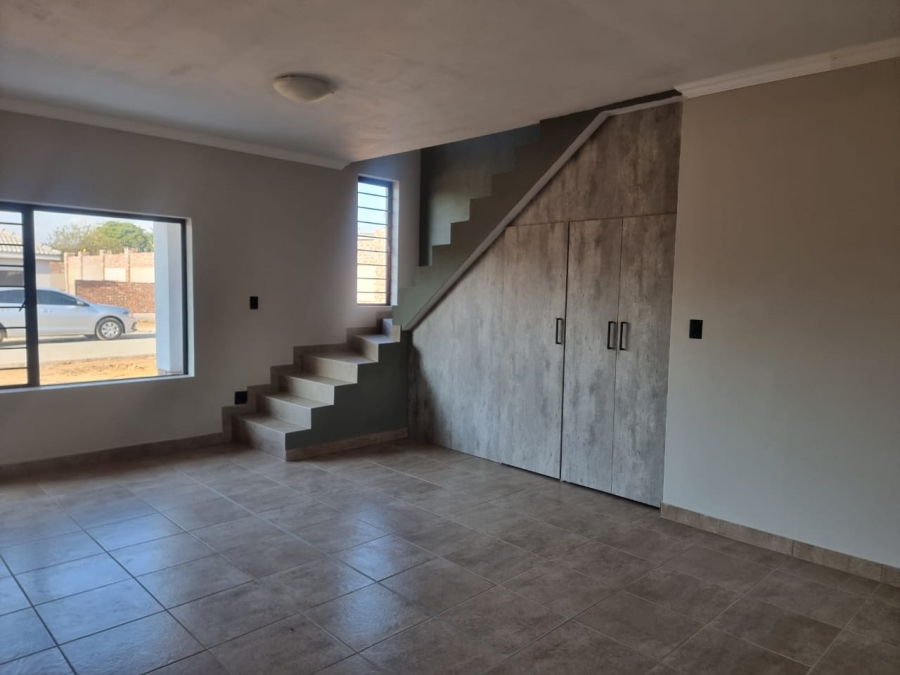 3 Bedroom Property for Sale in Waterval East North West